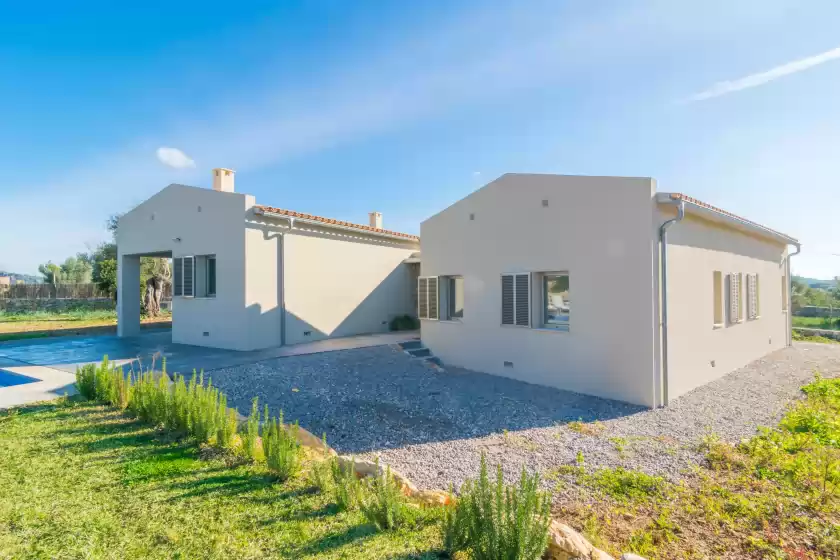 Holiday rentals in Can colomer ferragut , Artà