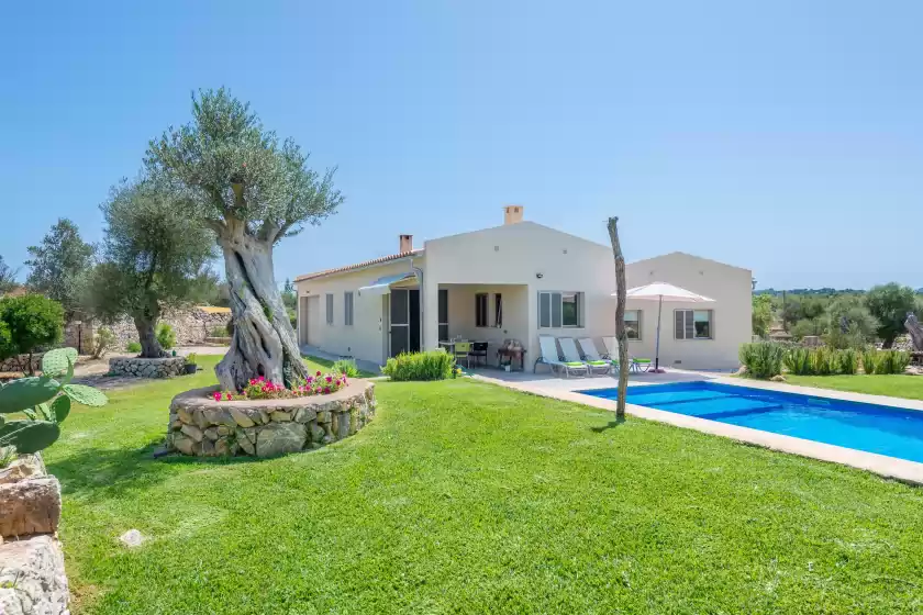Holiday rentals in Can colomer ferragut , Artà