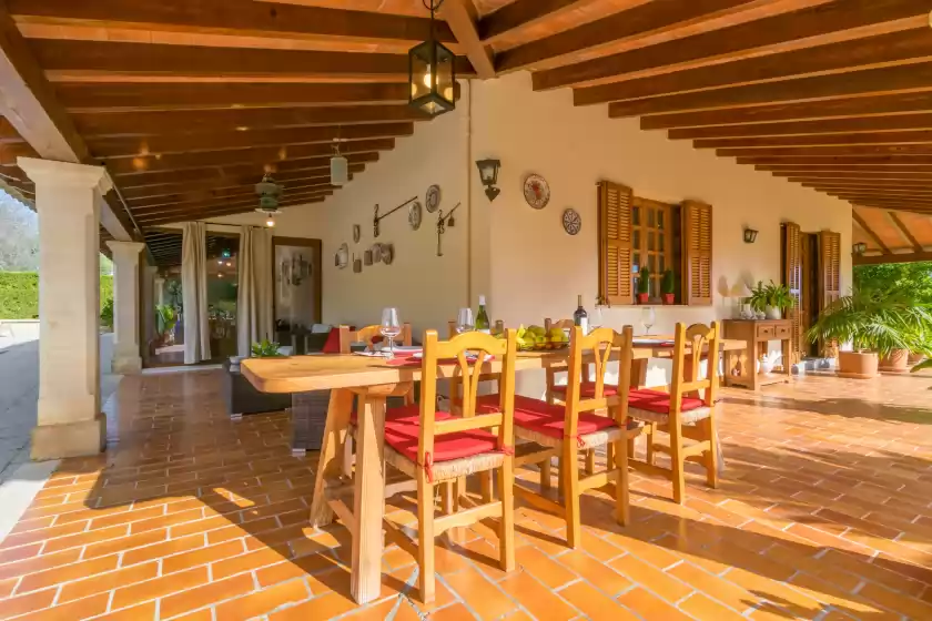 Holiday rentals in Es pou, Biniamar