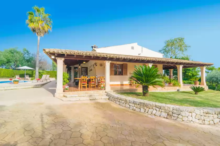 Holiday rentals in Es pou, Biniamar
