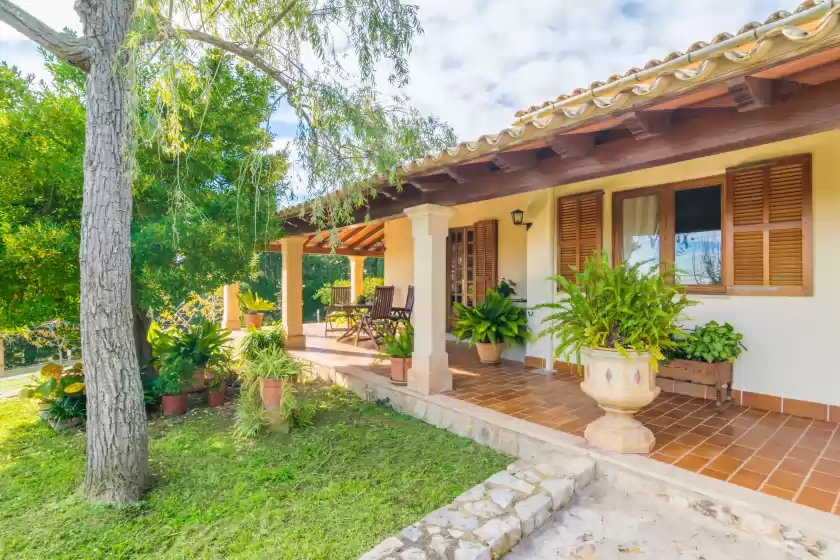 Holiday rentals in Es pou, Biniamar