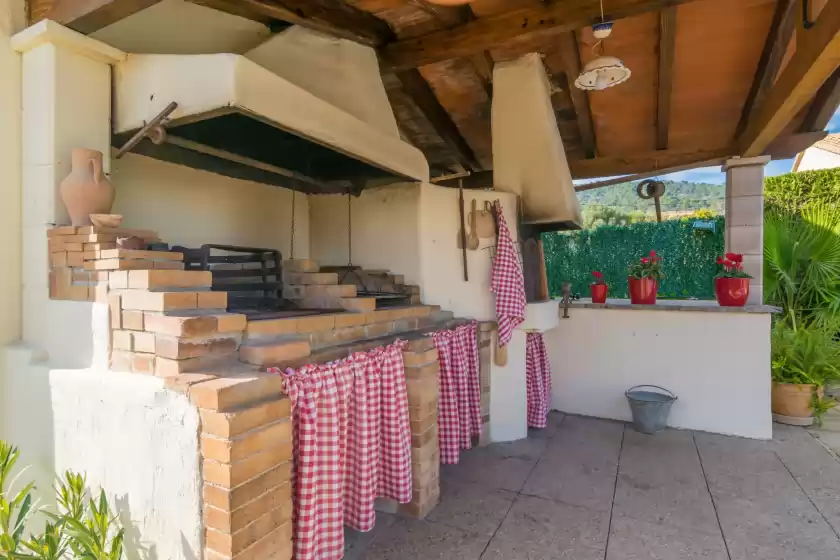 Holiday rentals in Es pou, Biniamar