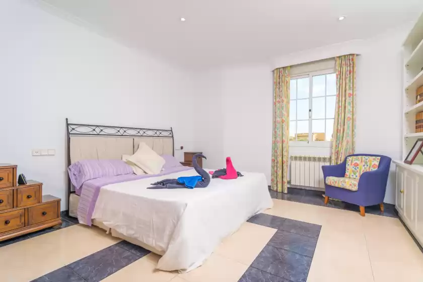 Holiday rentals in Casa laura, es Pont d'Inca