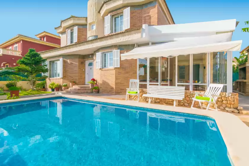 Holiday rentals in Casa laura, es Pont d'Inca