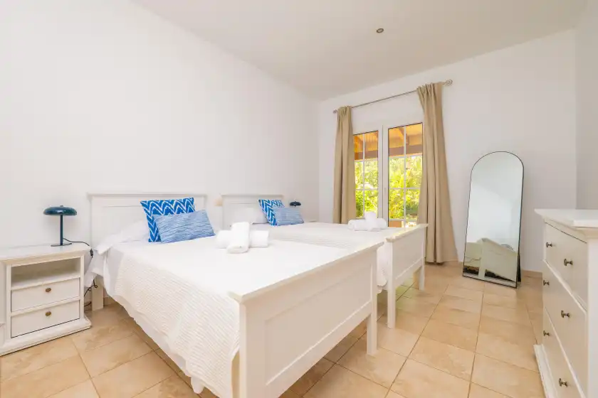 Holiday rentals in Ca na margalida, Cala Murada