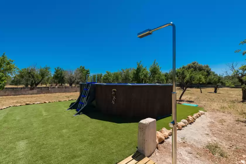 Holiday rentals in Paratge de son toniet, Búger