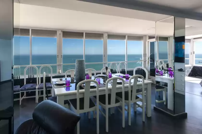 Holiday rentals in Vista de broche, Grau i Platja