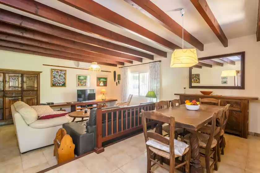 Holiday rentals in Can capulla 6, ses Covetes
