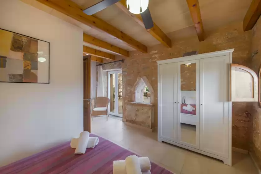Holiday rentals in Son coves petit, Campos