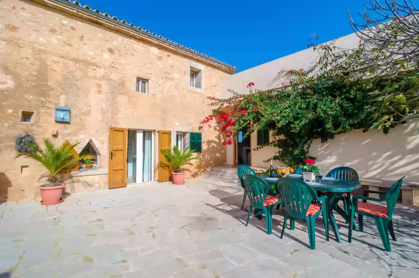 Holiday rentals in Son coves petit, Campos