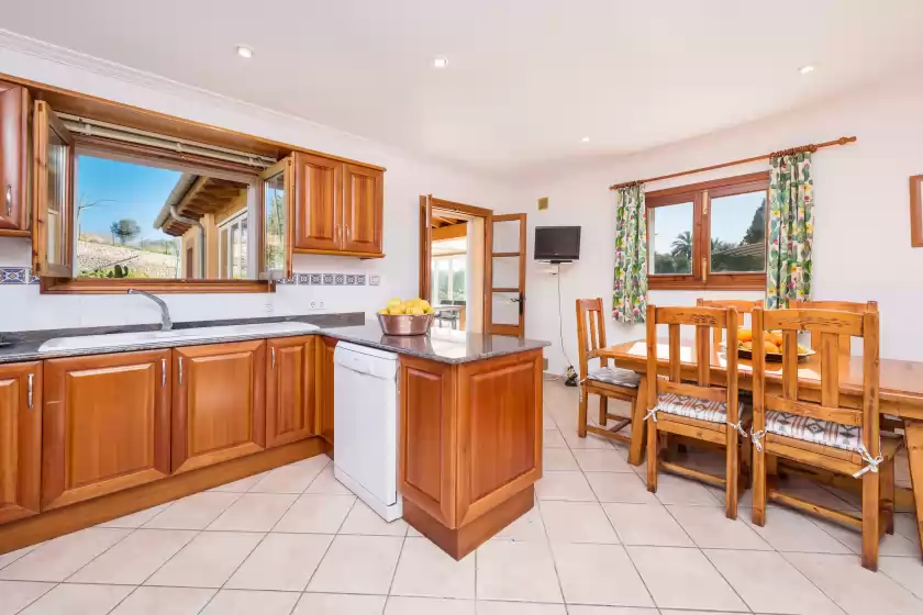 Holiday rentals in Villa paradiso, Inca