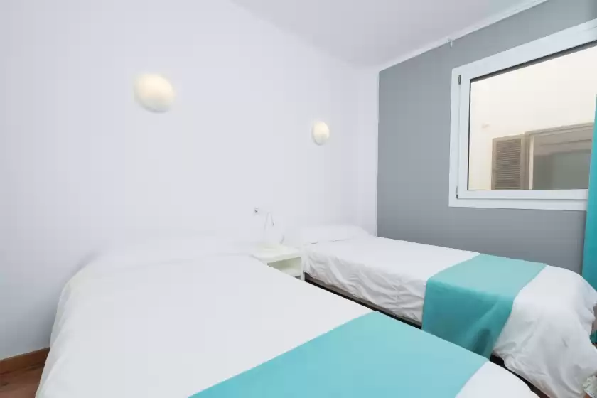 Holiday rentals in Rosa dels vents 2a, s'Illot