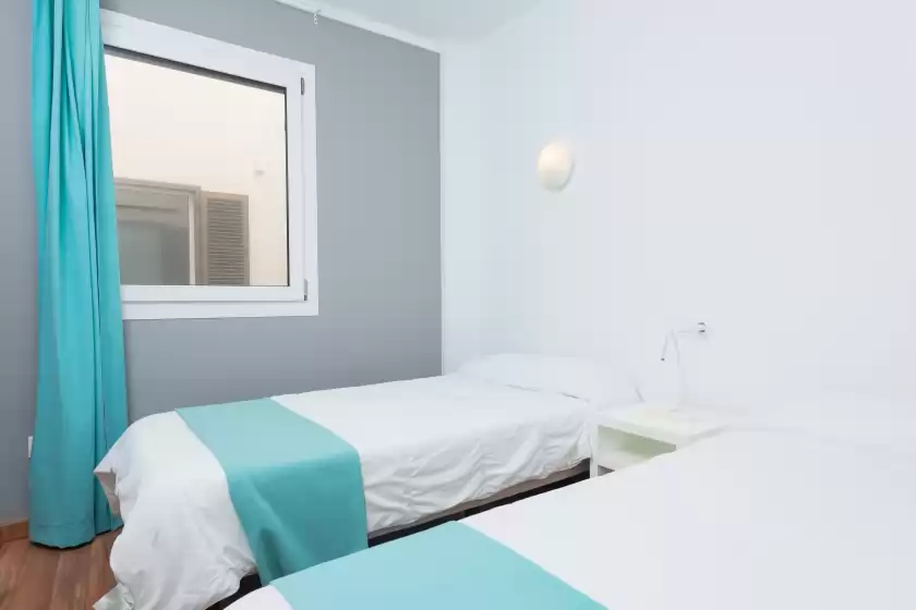 Holiday rentals in Rosa dels vents 2b, s'Illot