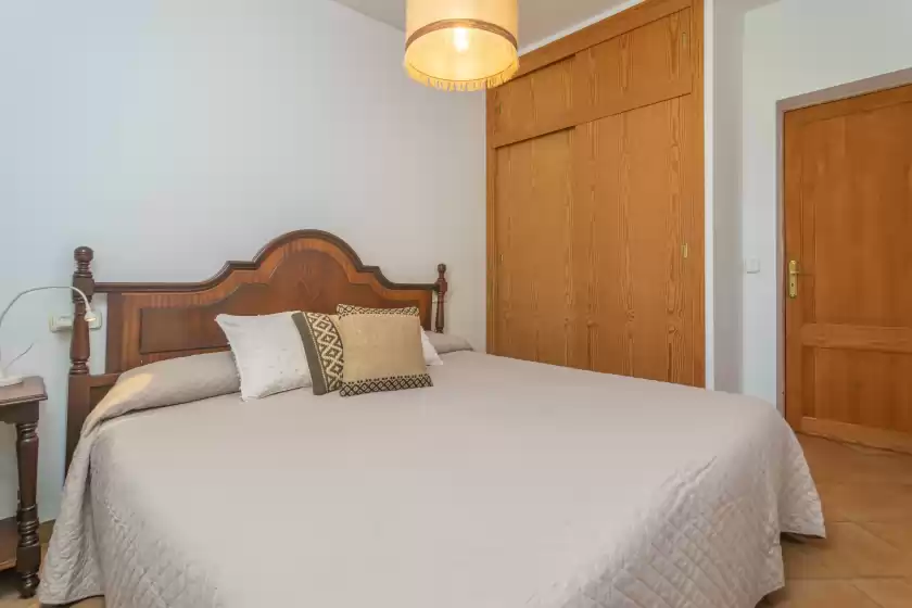 Holiday rentals in Can pilos, Inca