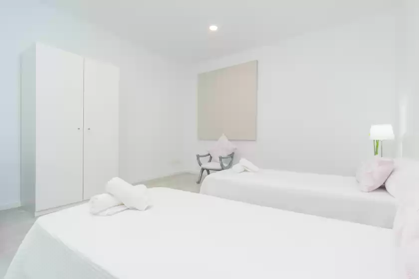 Holiday rentals in Can serra, Sa Pobla
