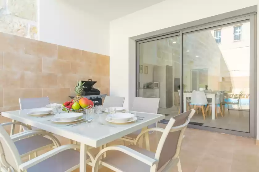 Holiday rentals in Can serra, Sa Pobla