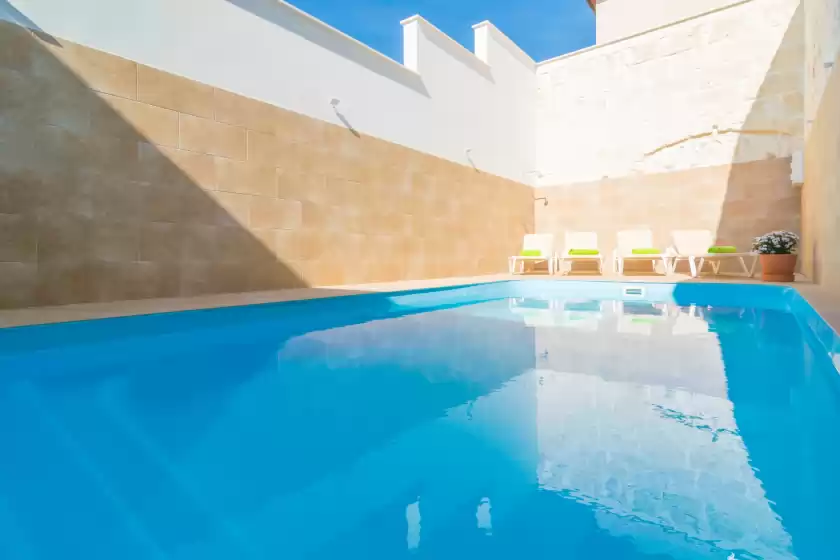 Holiday rentals in Can serra, Sa Pobla