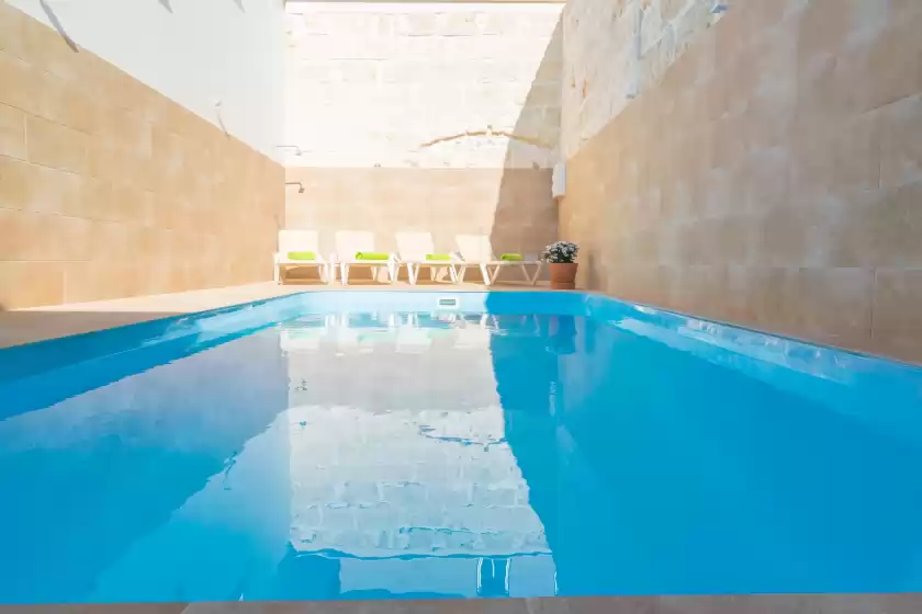 Holiday rentals in Can serra, Sa Pobla