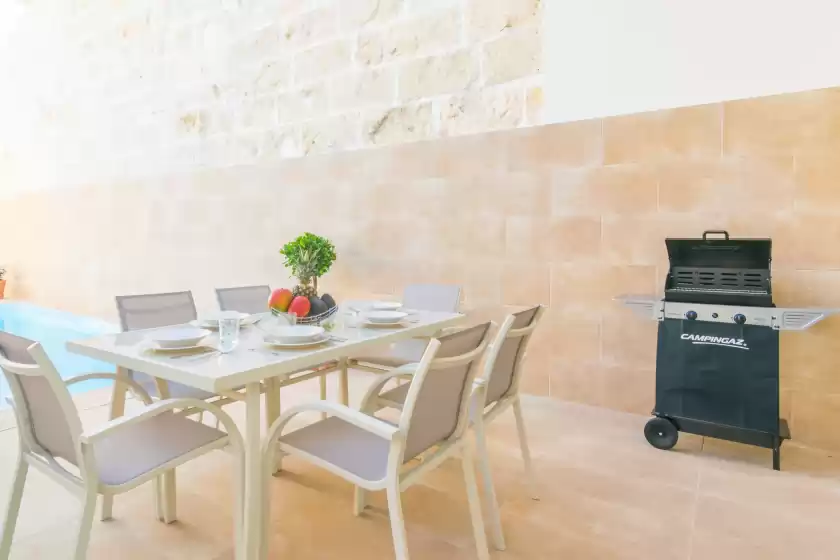 Holiday rentals in Can serra, Sa Pobla