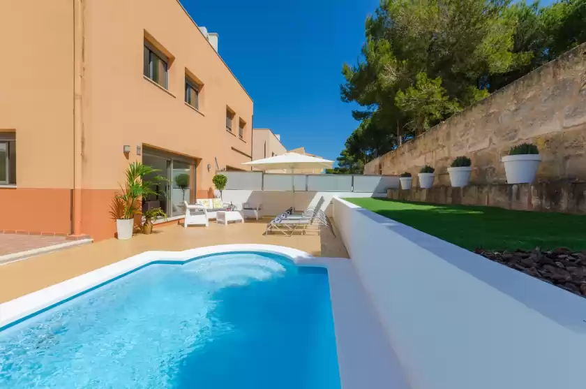 Holiday rentals in Splendida house, Can Picafort