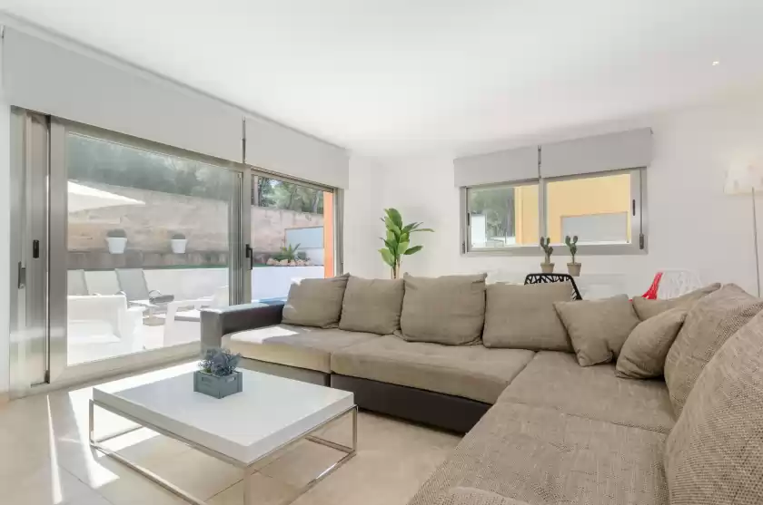 Holiday rentals in Splendida house, Can Picafort