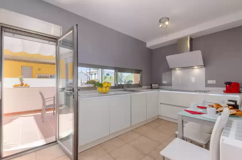 Holiday rentals in Splendida house, Can Picafort