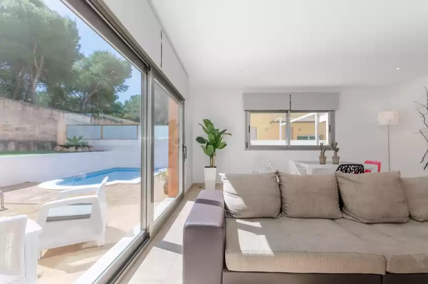 Holiday rentals in Splendida house, Can Picafort