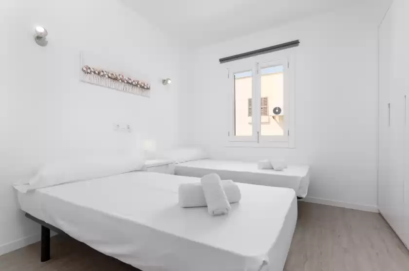 Holiday rentals in Edificio playa 2d, Platja d'Alcúdia