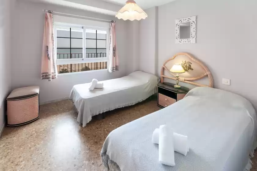 Holiday rentals in Gandia acuarium, Grau i Platja