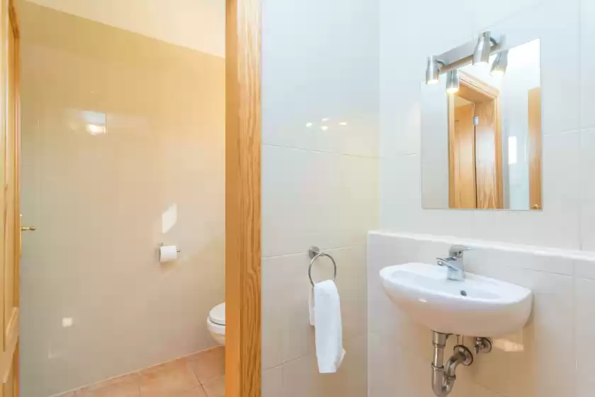 Holiday rentals in Villa lorena, ses Salines