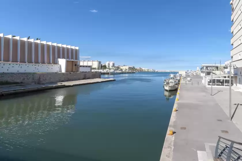 Holiday rentals in Vega, Grau i Platja