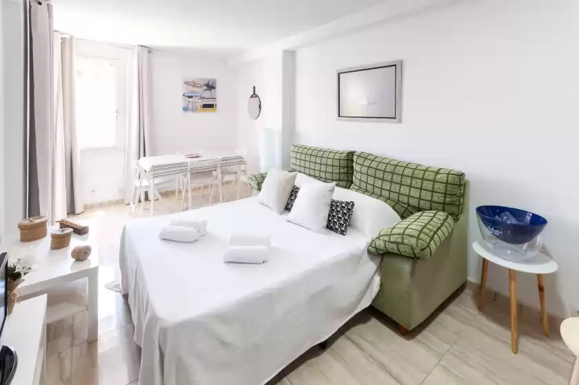 Holiday rentals in Vega, Grau i Platja