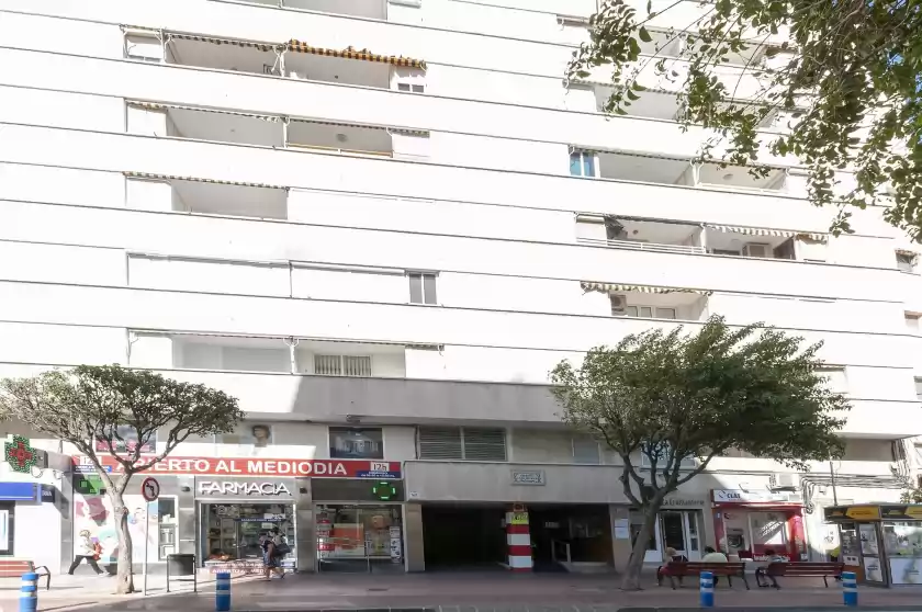 Holiday rentals in Vega, Grau i Platja