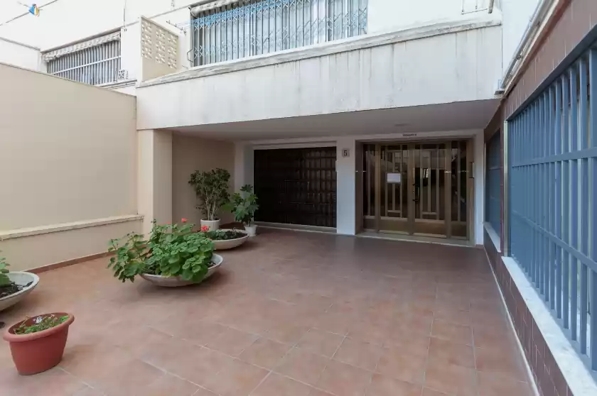 Holiday rentals in Vega, Grau i Platja