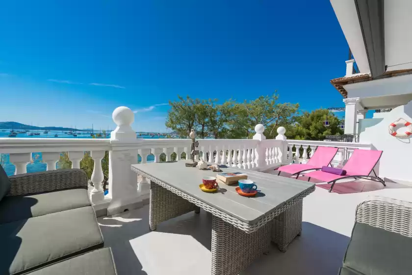 Ferienhaus auf Voramar beach, Bellresguard