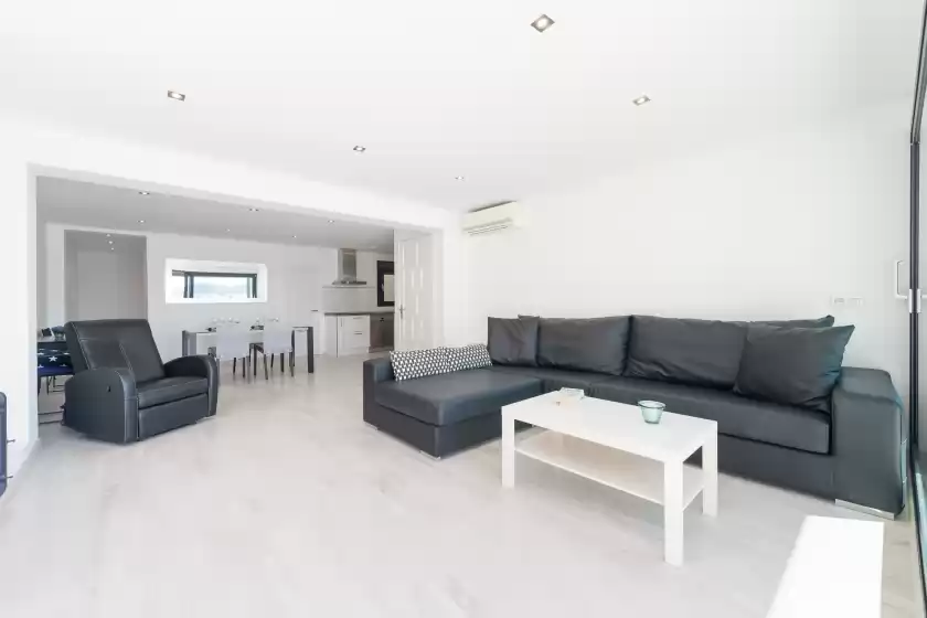 Ferienhaus auf Voramar beach, Bellresguard