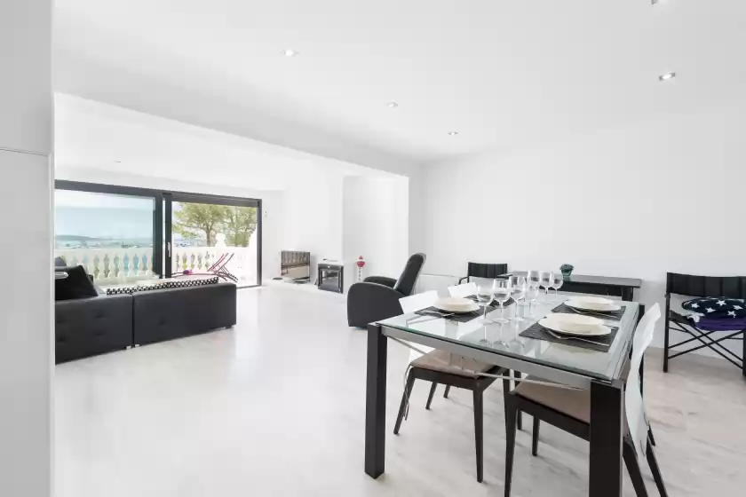 Ferienhaus auf Voramar beach, Bellresguard