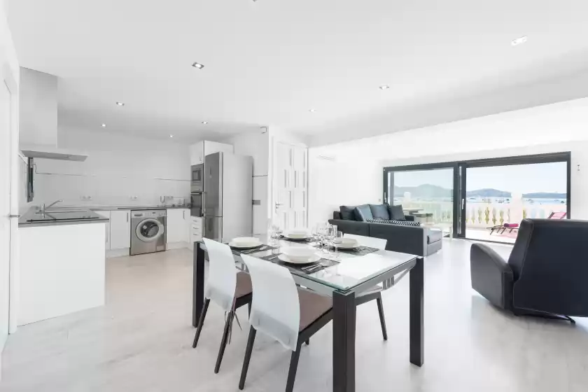 Ferienhaus auf Voramar beach, Bellresguard