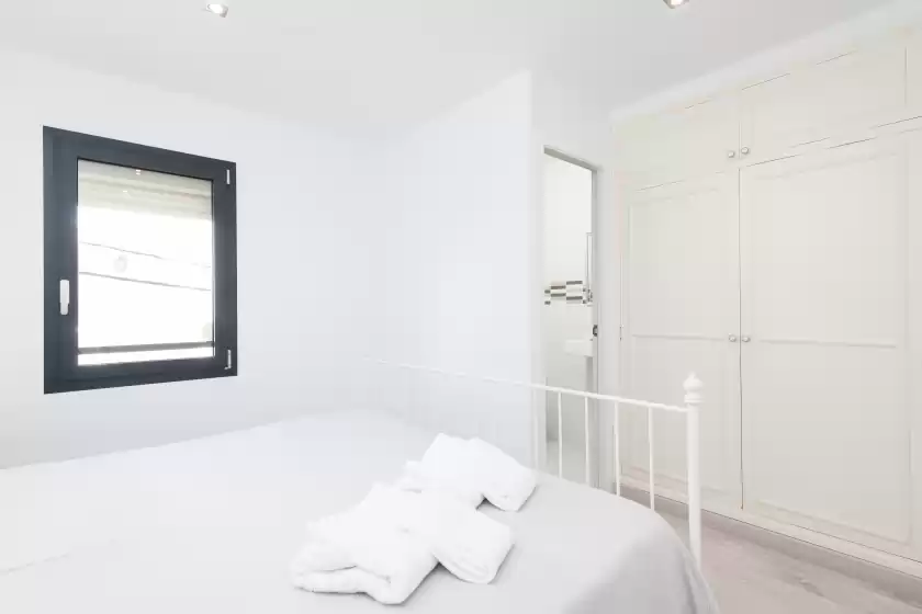 Ferienhaus auf Voramar beach, Bellresguard