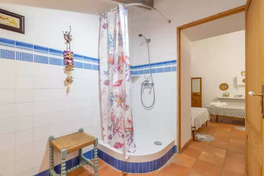 Holiday rentals in Finca son costa, Montuïri