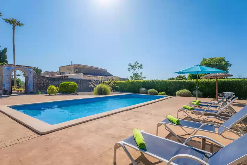 Holiday rentals in Finca son costa, Montuïri