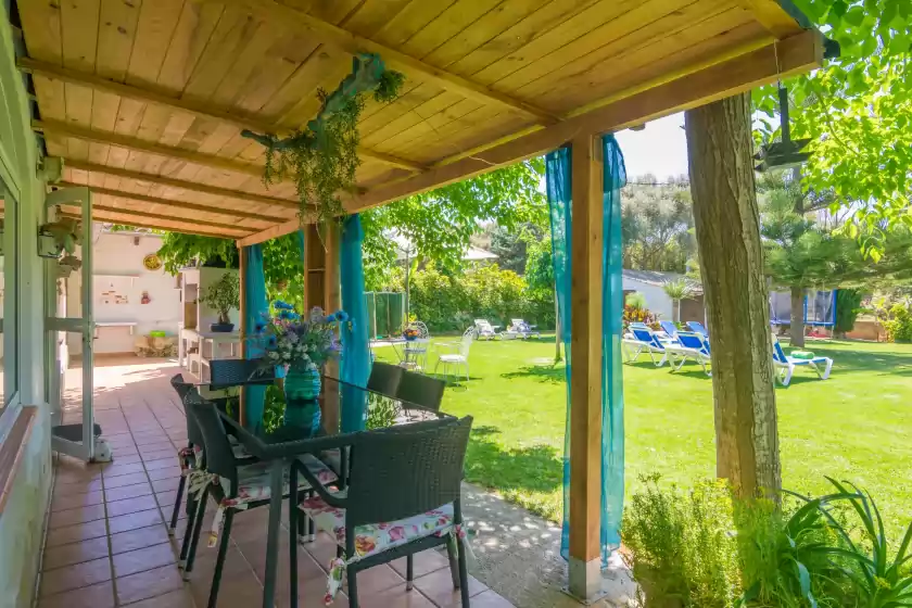Holiday rentals in Can toni corona, Muro
