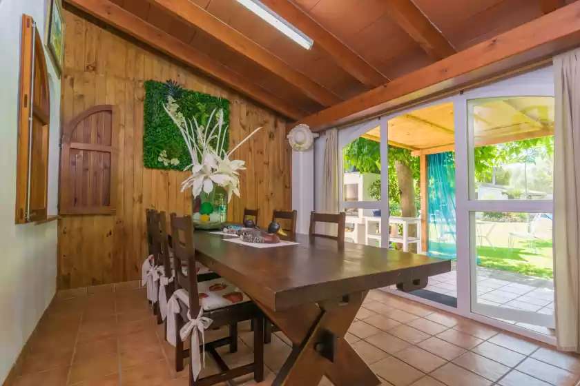 Holiday rentals in Can toni corona, Muro