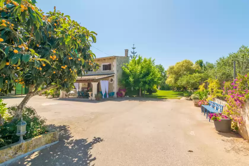 Holiday rentals in Can toni corona, Muro