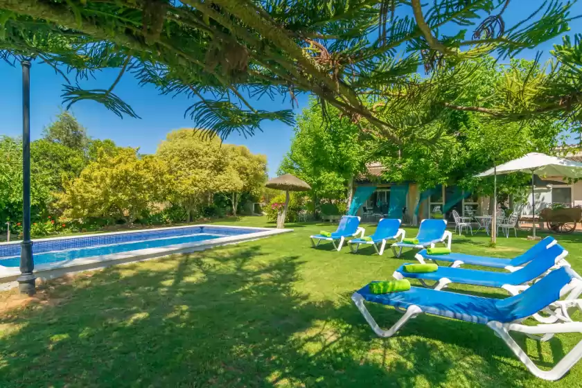 Holiday rentals in Can toni corona, Muro