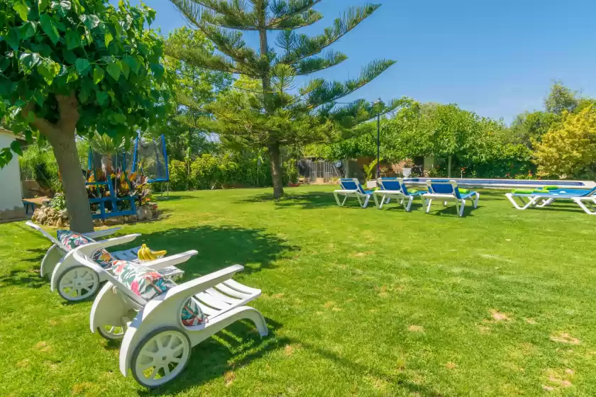 Holiday rentals in Can toni corona, Muro