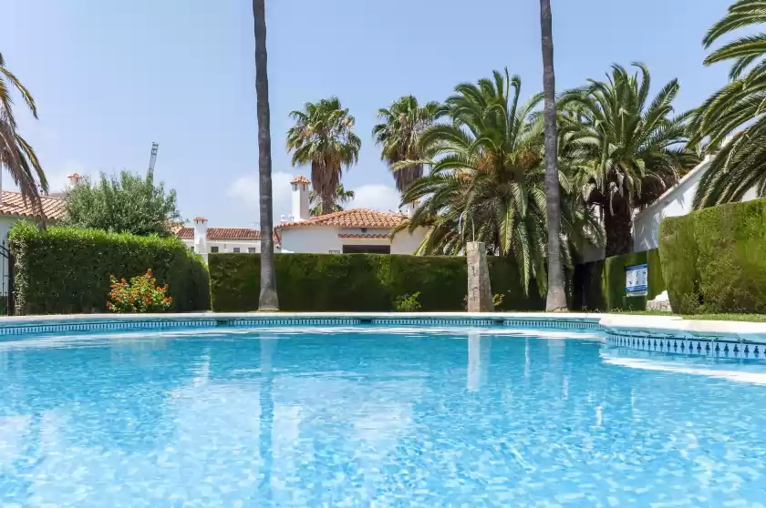 Holiday rentals in Beach & chill, Urbanització Platja d'Oliva