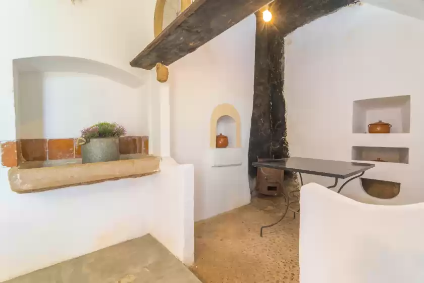 Holiday rentals in Cas sastret, Son Sardina