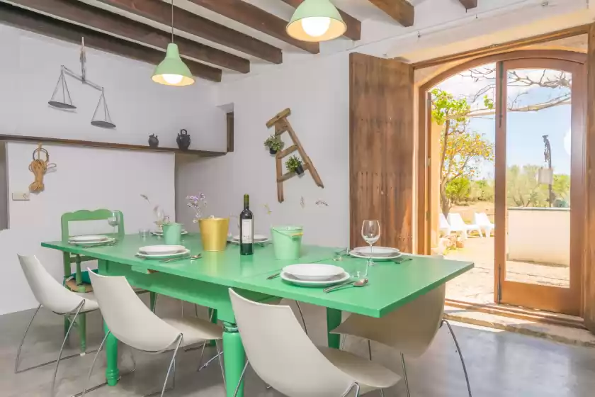 Holiday rentals in Cas sastret, Son Sardina