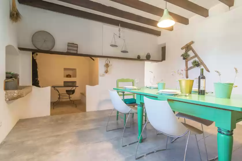 Holiday rentals in Cas sastret, Son Sardina